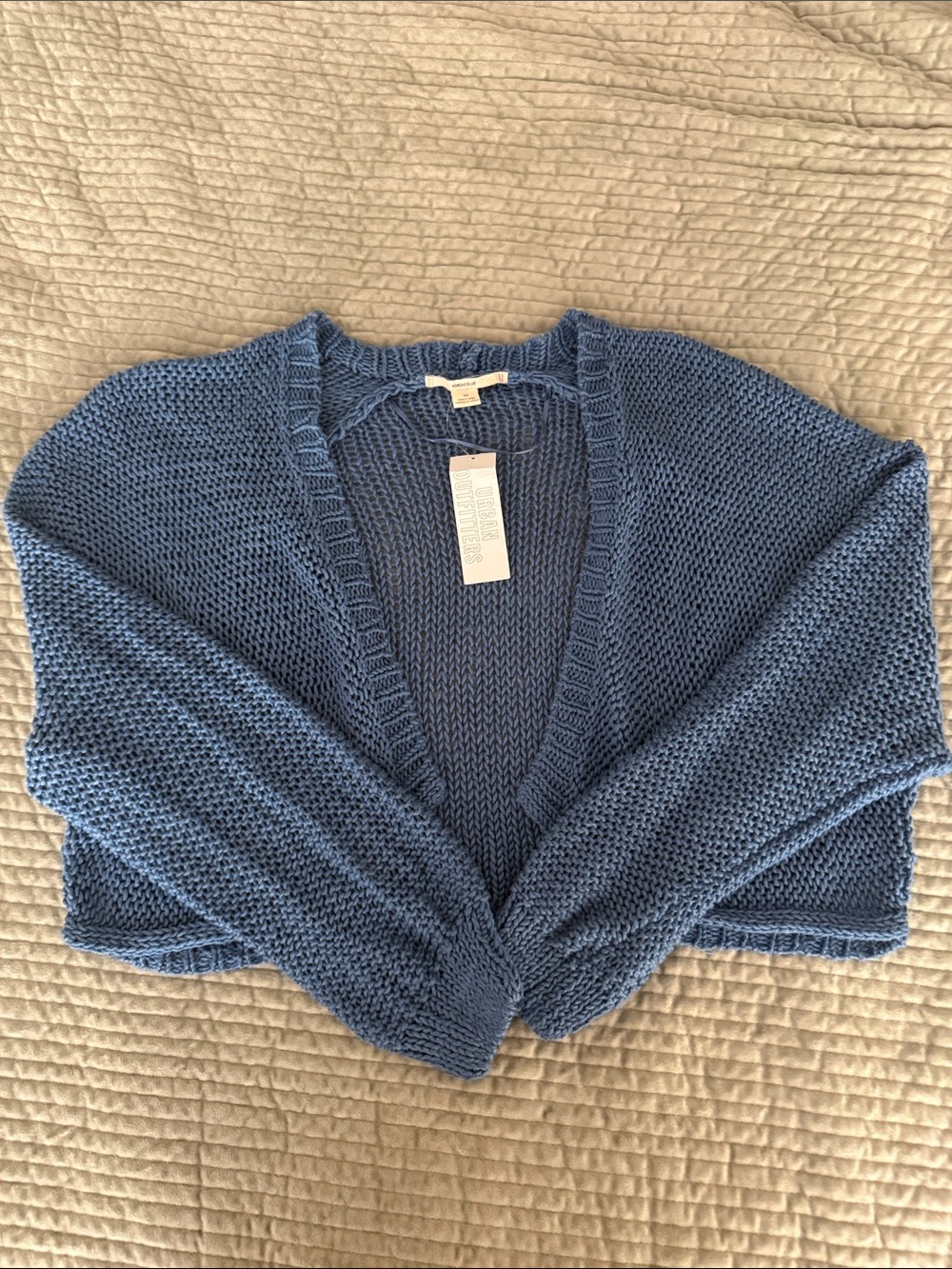 Urban Outfitters Blue Chunky Knit Cropped Cardigan NWT